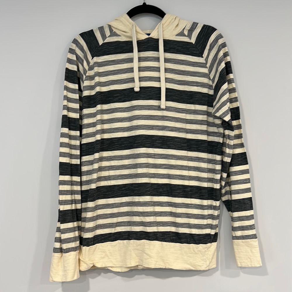Hudson & Barrow NYC size M stripe hoodie 100% cotton